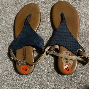 Ladies Sophia Milano made in Italy Sandals Sz 9.5 pre-owned